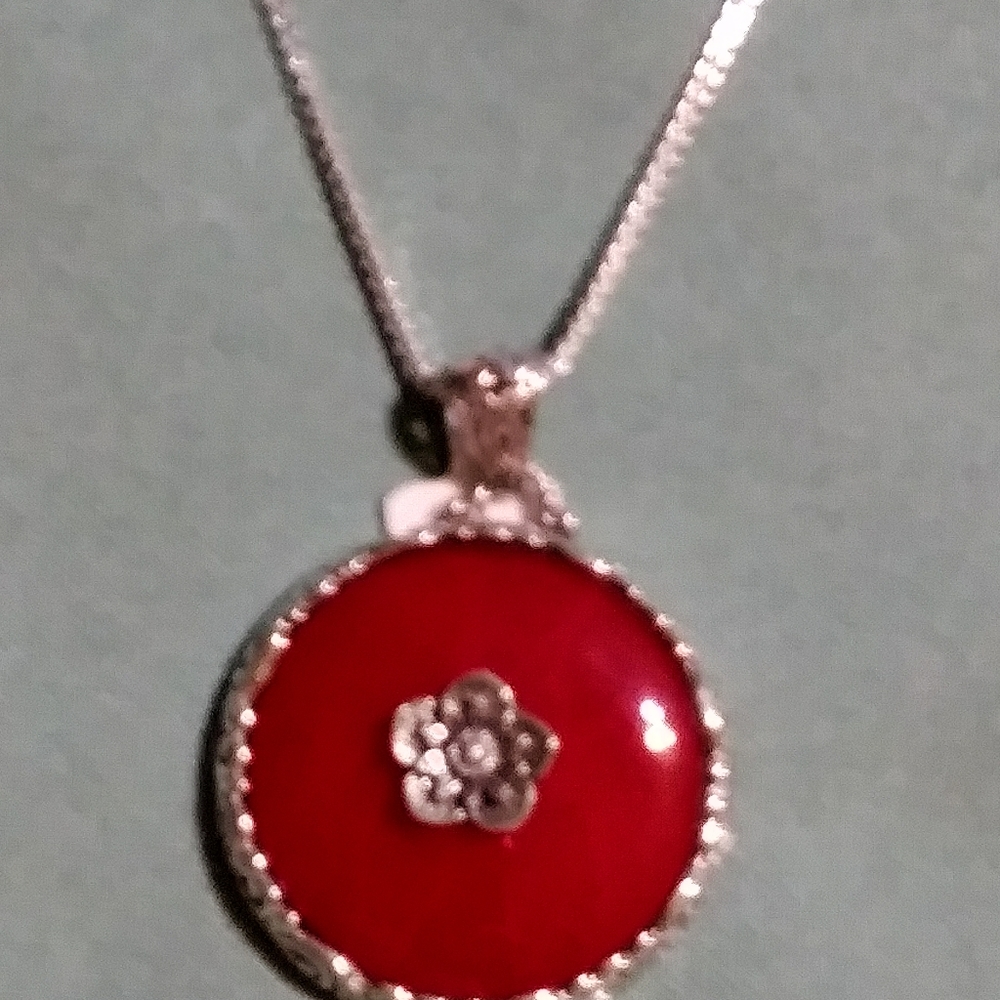 NWT-BIG AND THICK CORAL PENDANT: 1-1/2 DIAMETER x 1/4 INCN DEEP,